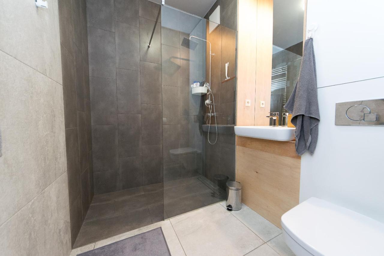 Main Trainstation One Bedroom Ac P4You Pl Cracovia Esterno foto